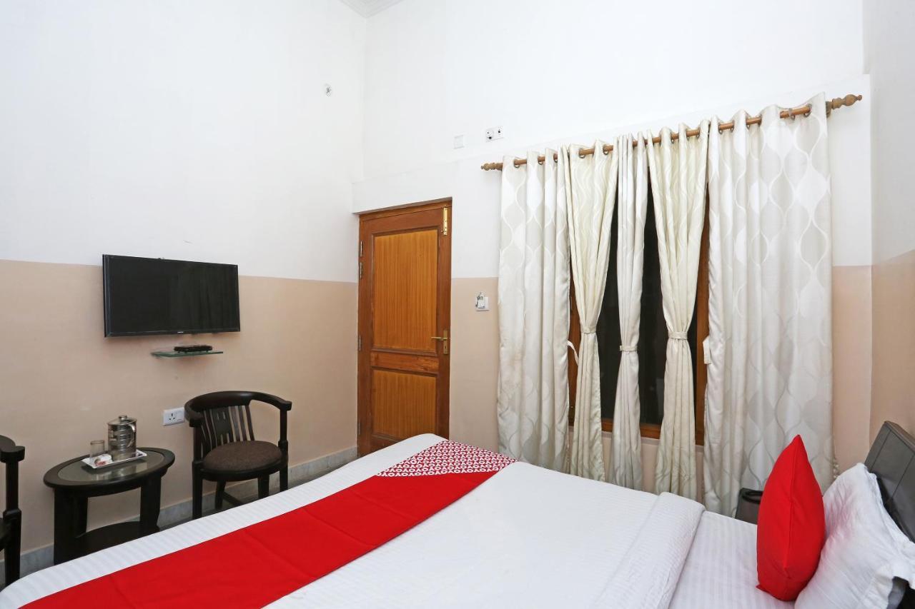 Oyo 19638 Hotel Jay Continental Almora Bagian luar foto