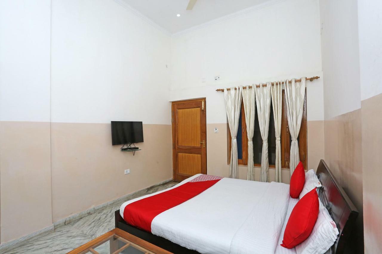 Oyo 19638 Hotel Jay Continental Almora Bagian luar foto