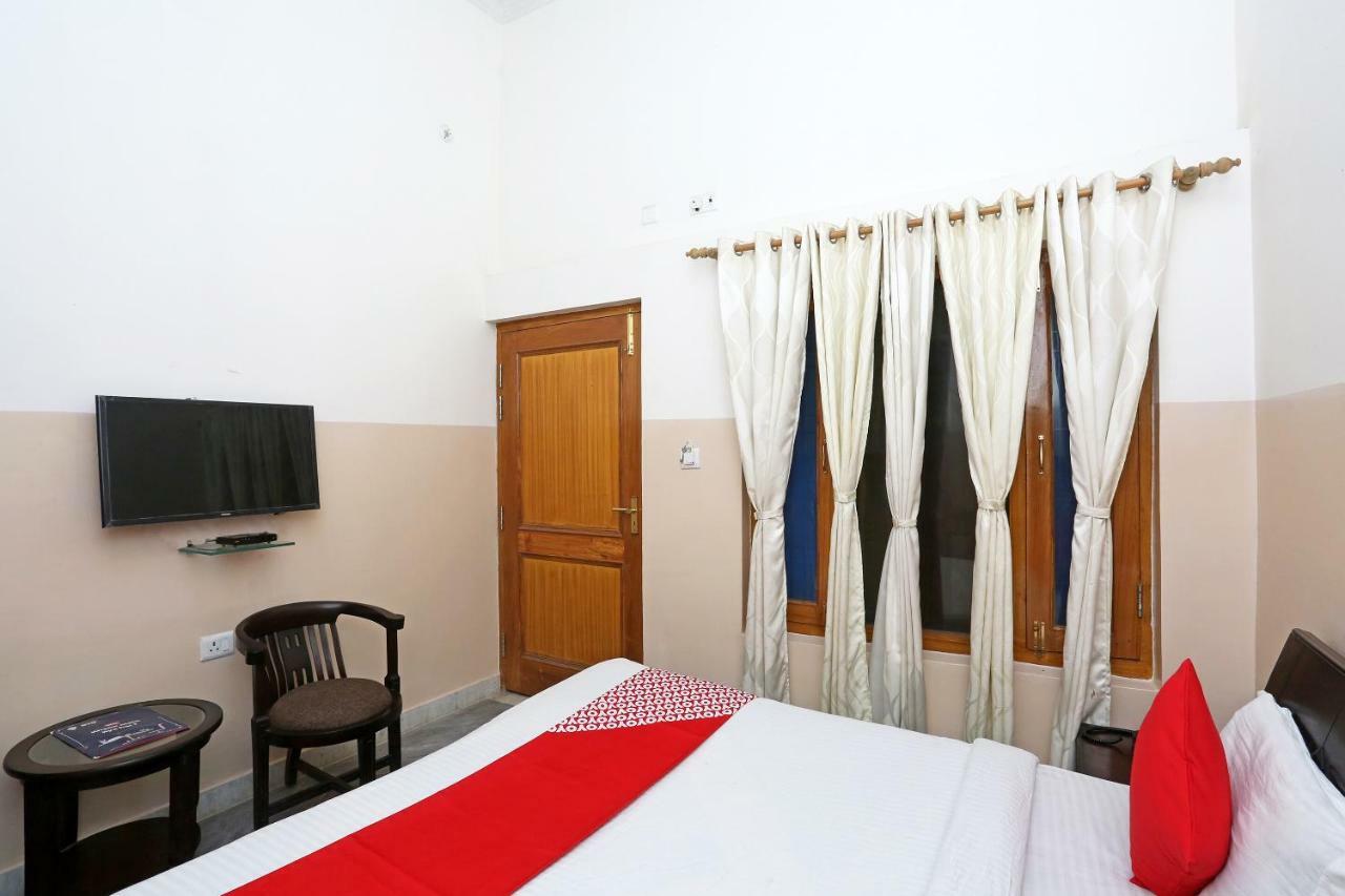 Oyo 19638 Hotel Jay Continental Almora Bagian luar foto